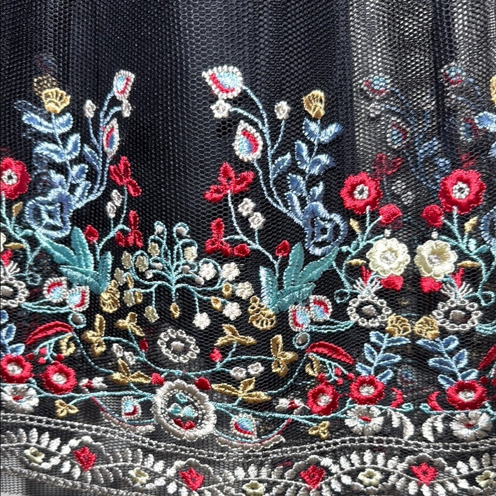 Gianni Bini Embroidered Skirt - Picture 3 of 6